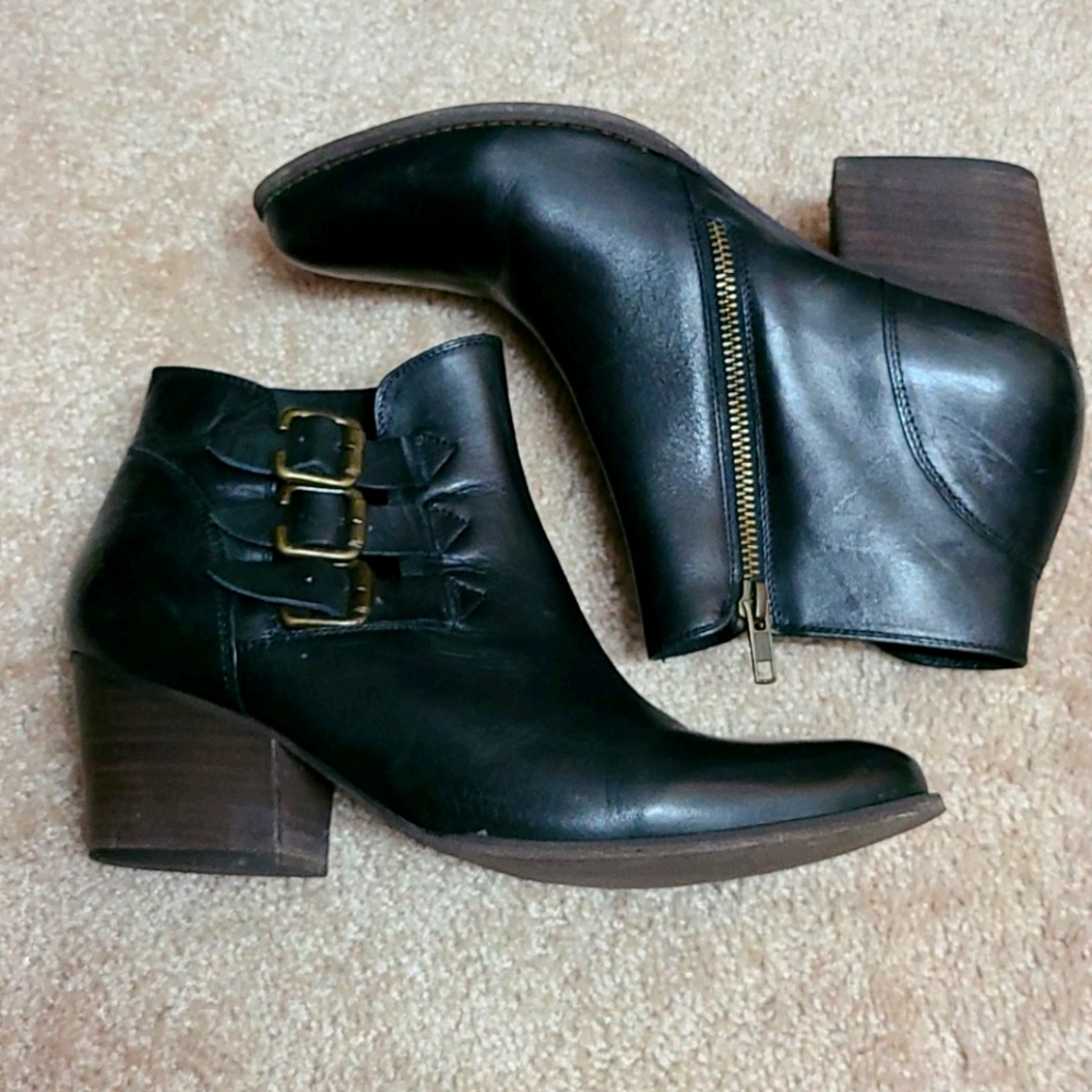 Krbonell Leather Boots